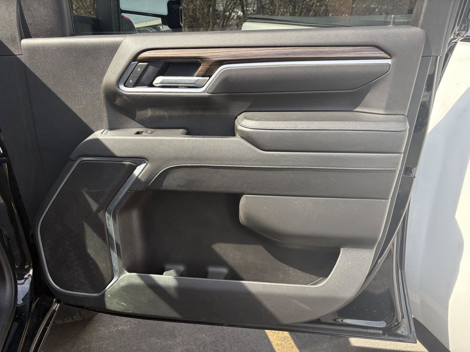 Used 2025 Chevrolet Silverado 2500 LT w/ All Star Edition image 13