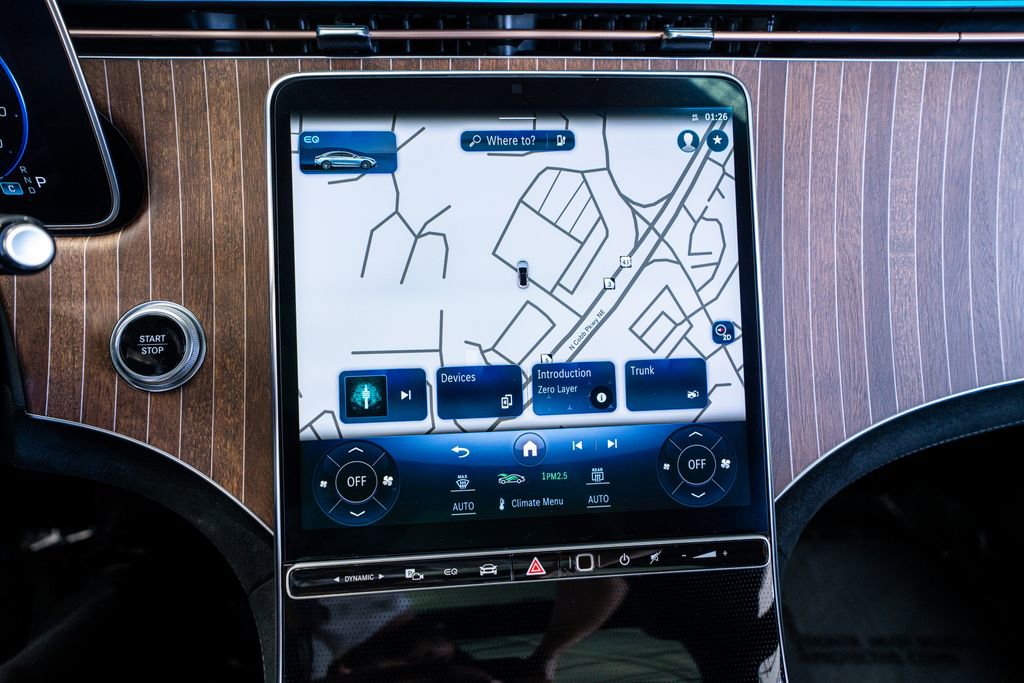 Used 2023 Mercedes-Benz EQE 500 4MATIC Sedan image 44