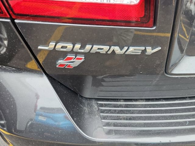 Used 2018 Dodge Journey SXT image 6