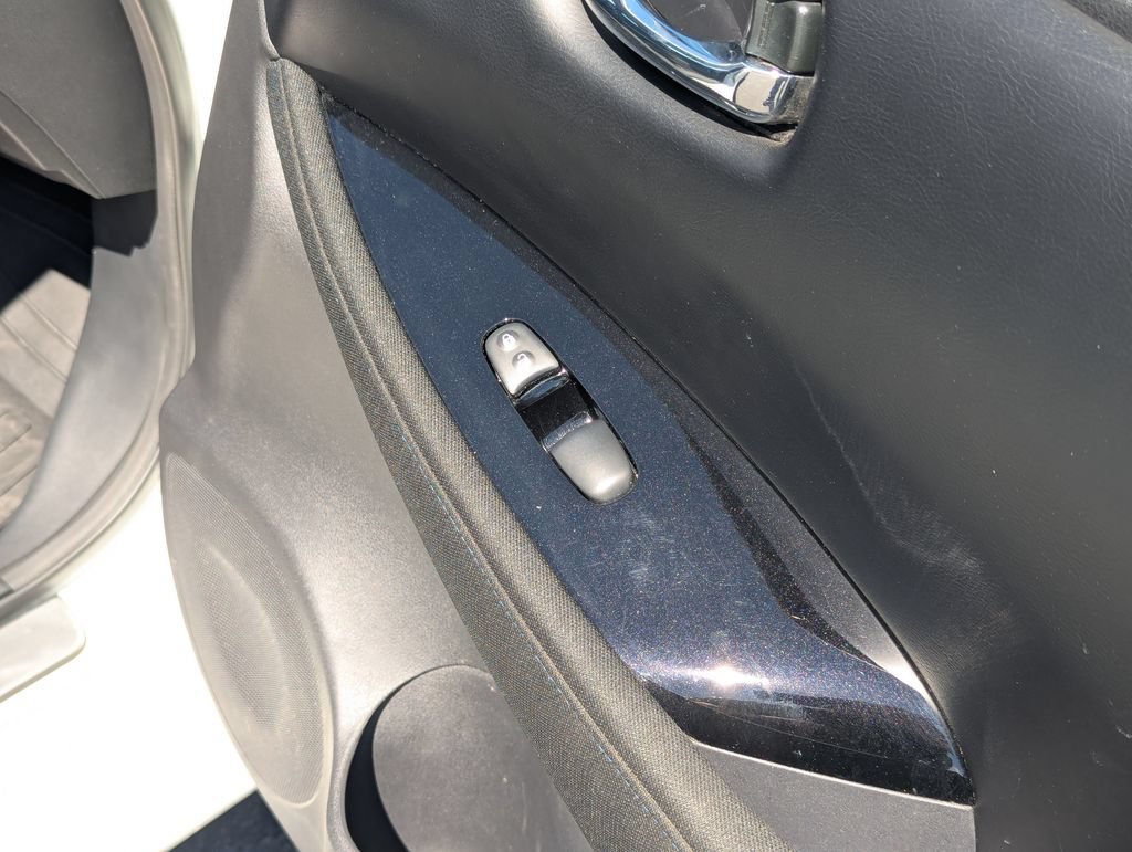 Used 2025 Nissan Leaf SV Plus FWD image 35
