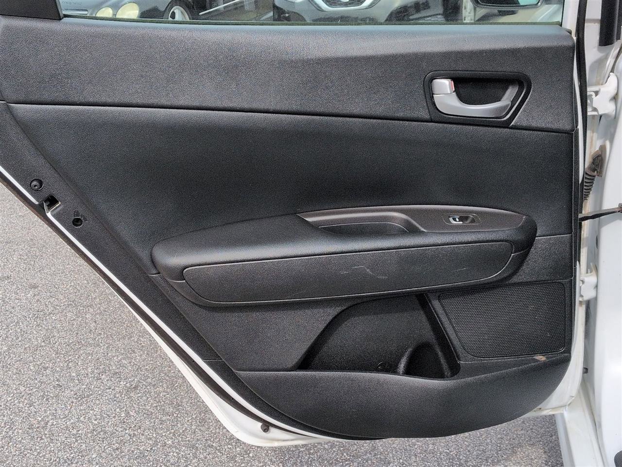 Used 2016 Kia Optima LX FWD image 27