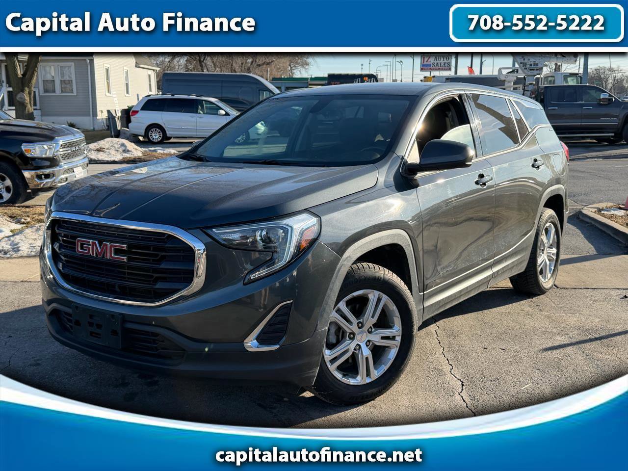 Used 2018 GMC Terrain SLE FWD image 1