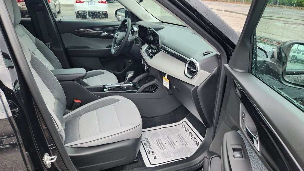 New 2024 Chevrolet TrailBlazer LT w/ Convenience Package image 6