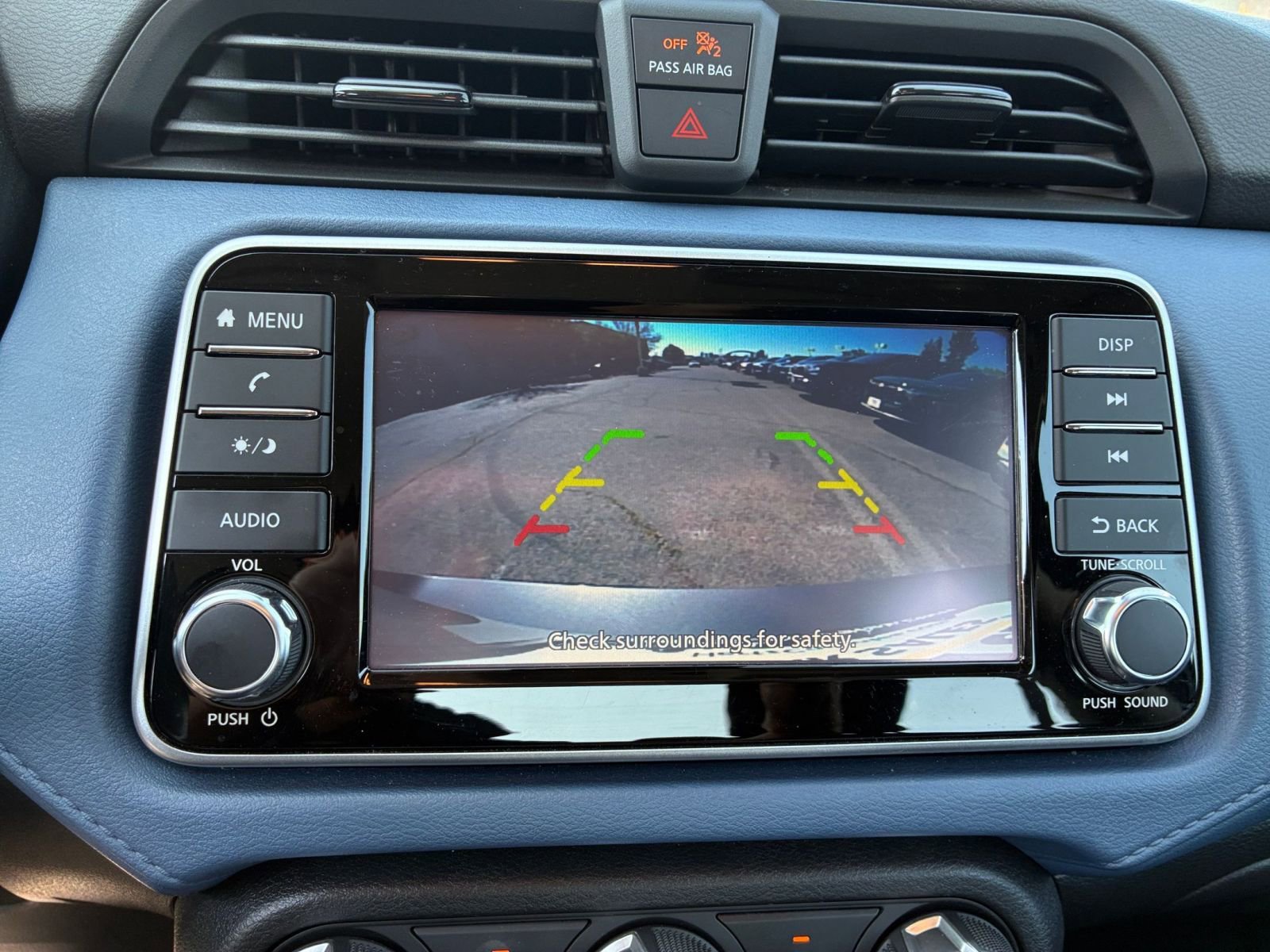 Used 2025 Nissan Versa SV image 22