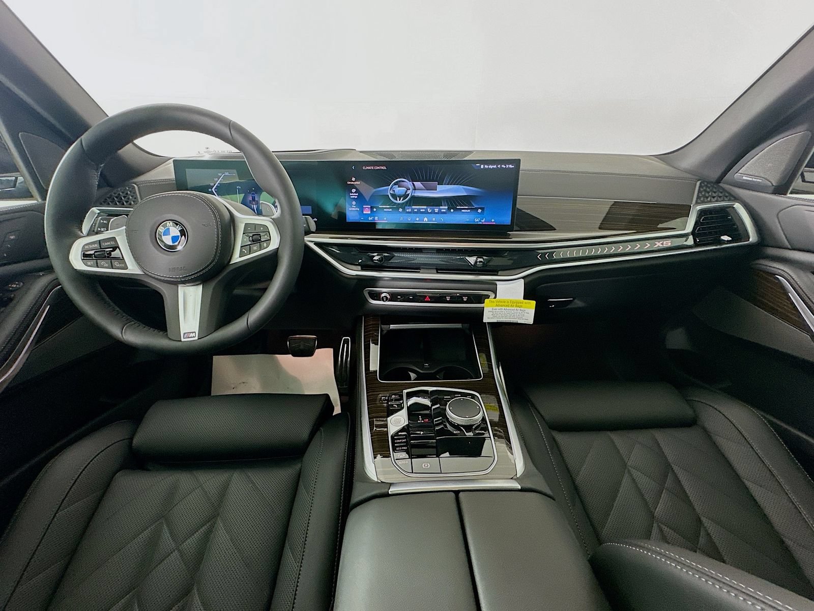 New 2026 BMW X5 xDrive40i w/ M Sport Package AWD/4WD image 14