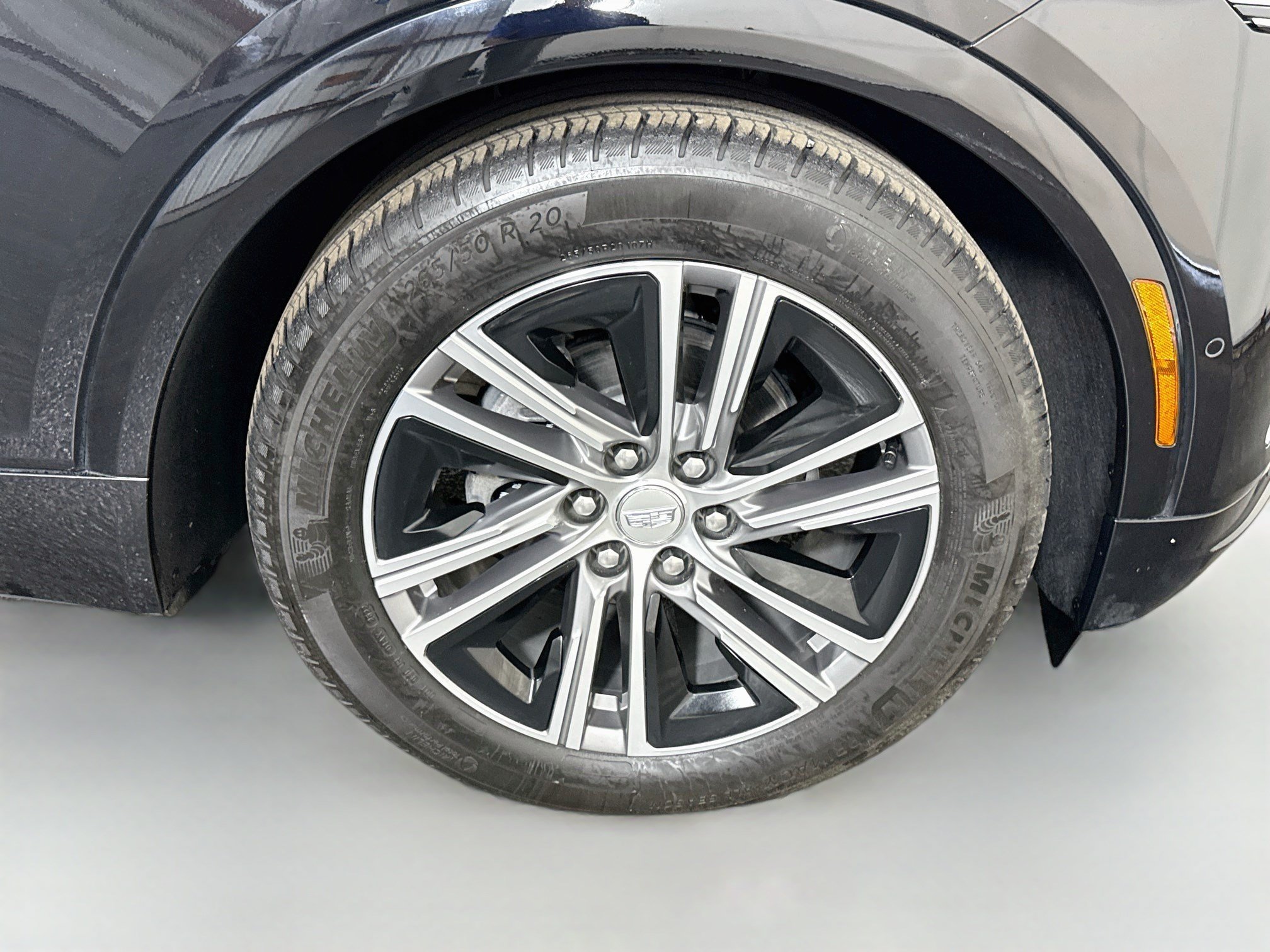 Used 2023 Cadillac Lyriq AWD image 32