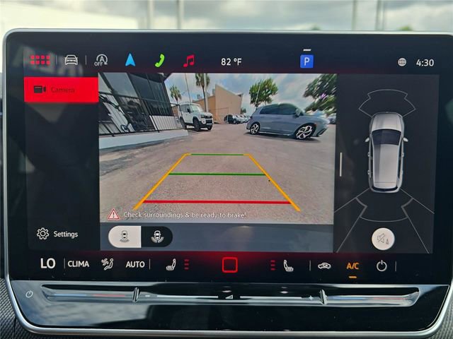 New 2026 Volkswagen GTI SE FWD image 18