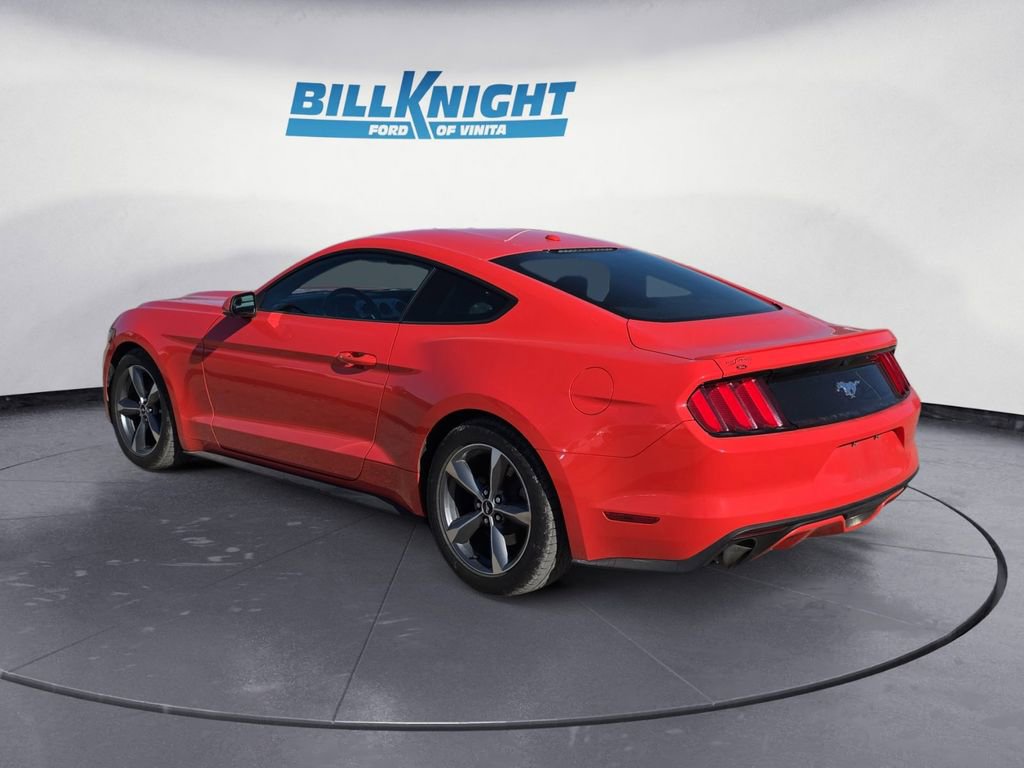 Used 2015 Ford Mustang Premium image 3