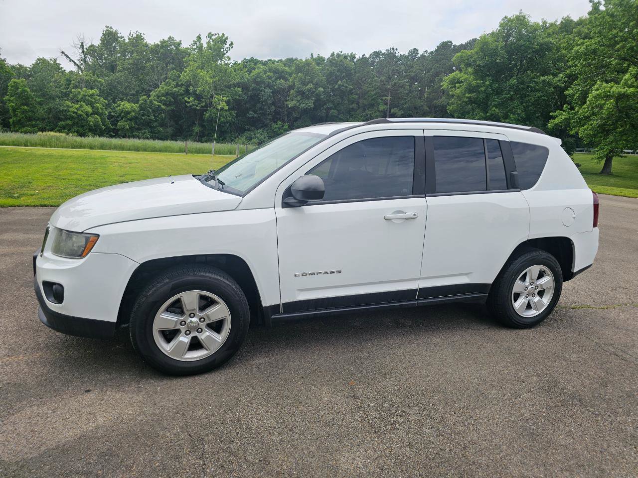 Used 2014 Jeep Compass Sport w/ Power Value Group FWD image 10