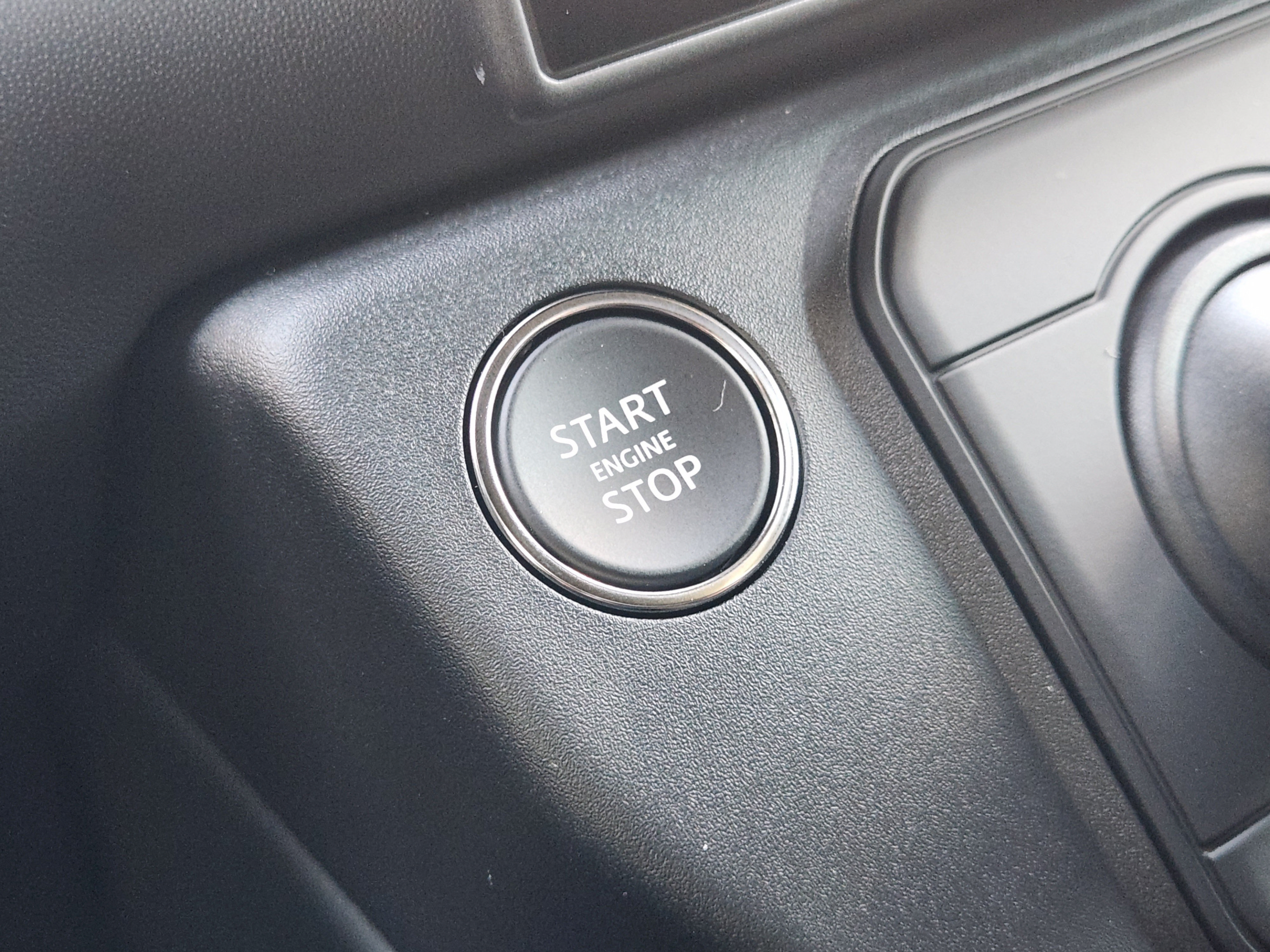 New 2026 Land Rover Defender 110 X-Dynamic SE AWD/4WD image 15