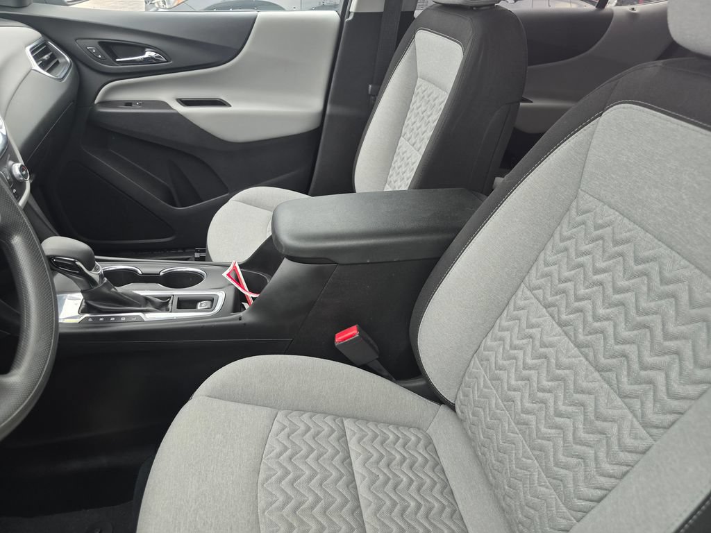 Used 2022 Chevrolet Equinox LT FWD image 21