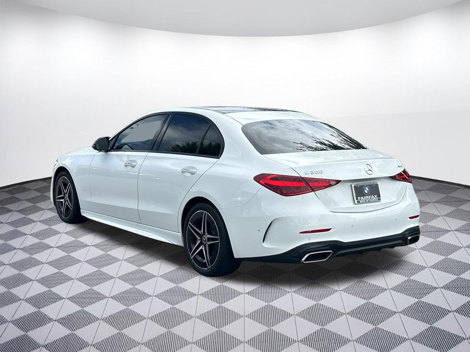 Used 2023 Mercedes-Benz C 300 4MATIC Sedan image 3