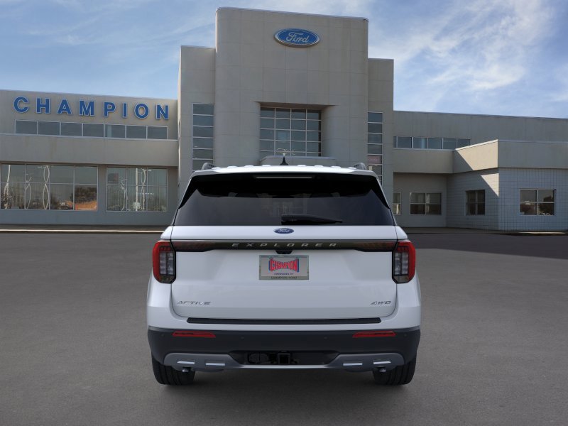 New 2026 Ford Explorer Active w/ Active Comfort Package image 5