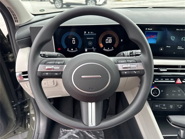 New 2026 Hyundai Tucson SEL image 17