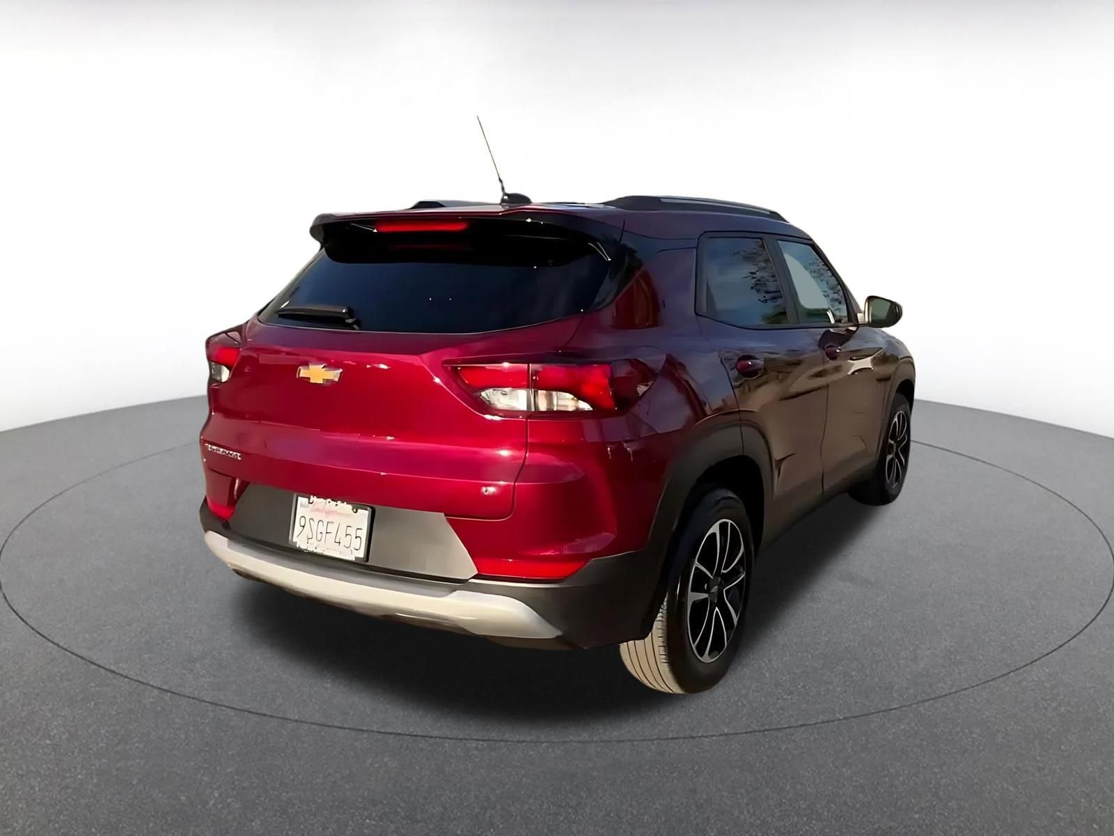 Used 2025 Chevrolet TrailBlazer LT image 14