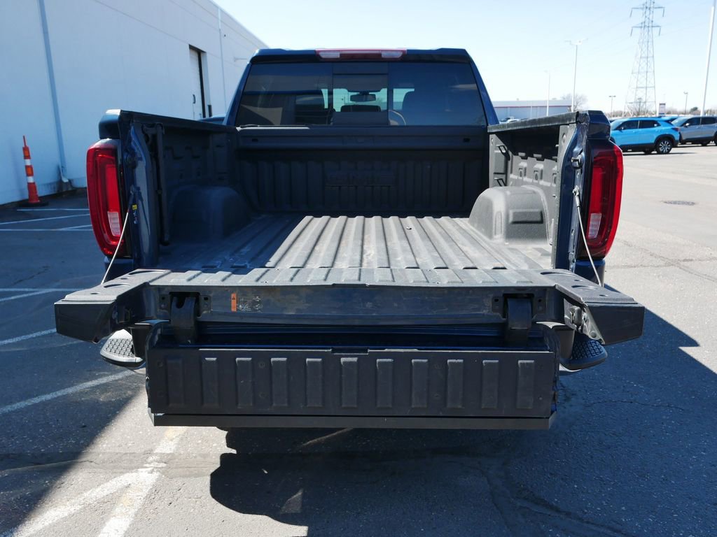 Used 2021 GMC Sierra 1500 SLT w/ SLT Premium Package image 8