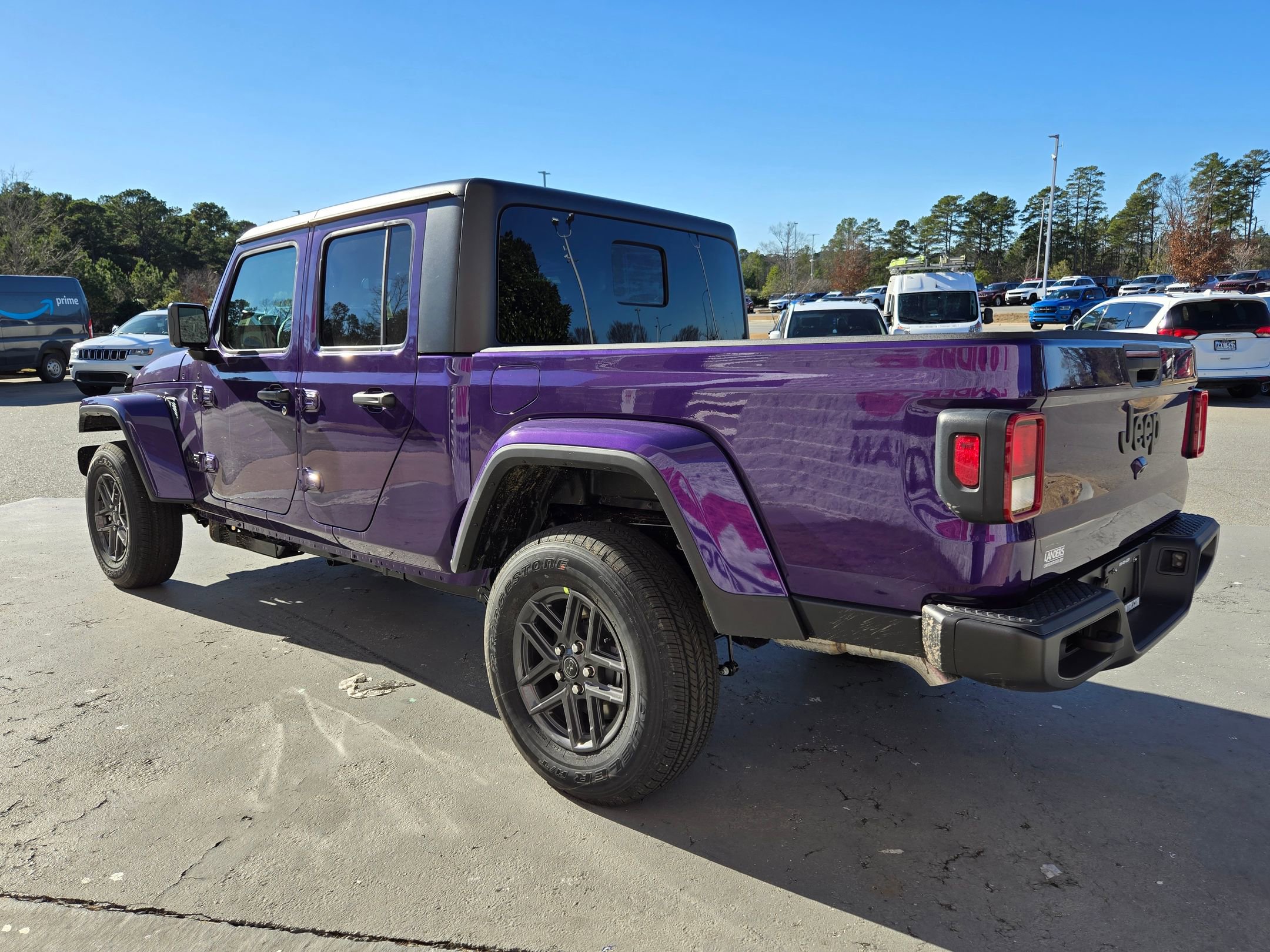 New 2026 Jeep Gladiator Sport image 5