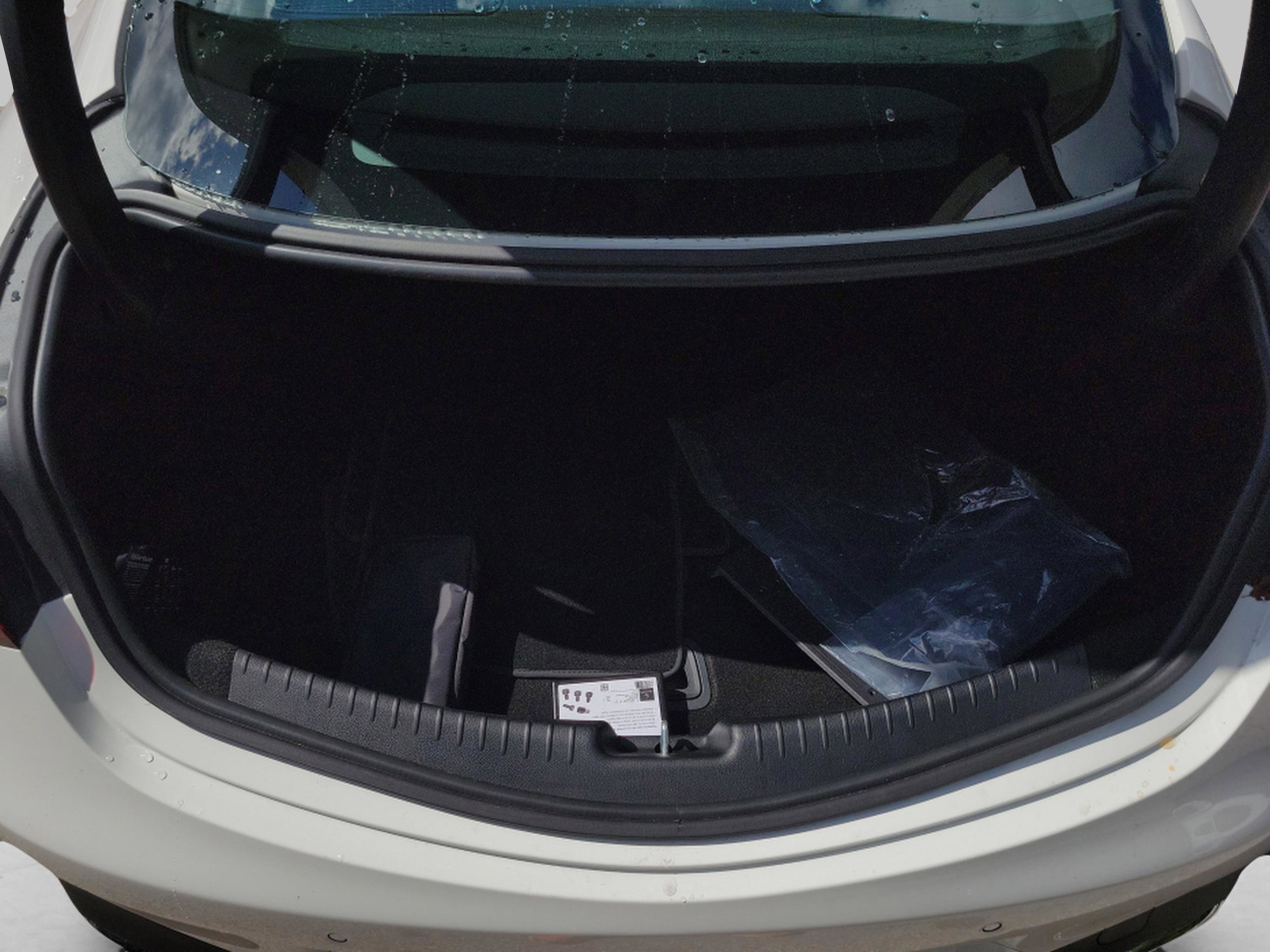 Certified 2025 Mercedes-Benz CLE 450 4MATIC Coupe image 24