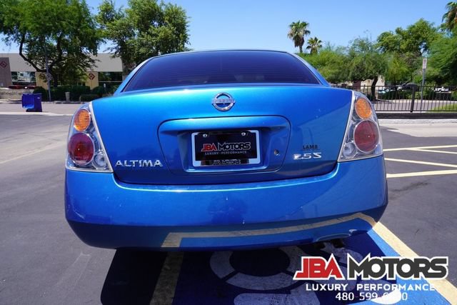 Used 2003 Nissan Altima 2.5 S w/ (CN2) Convenience Plus Pkg FWD image 14
