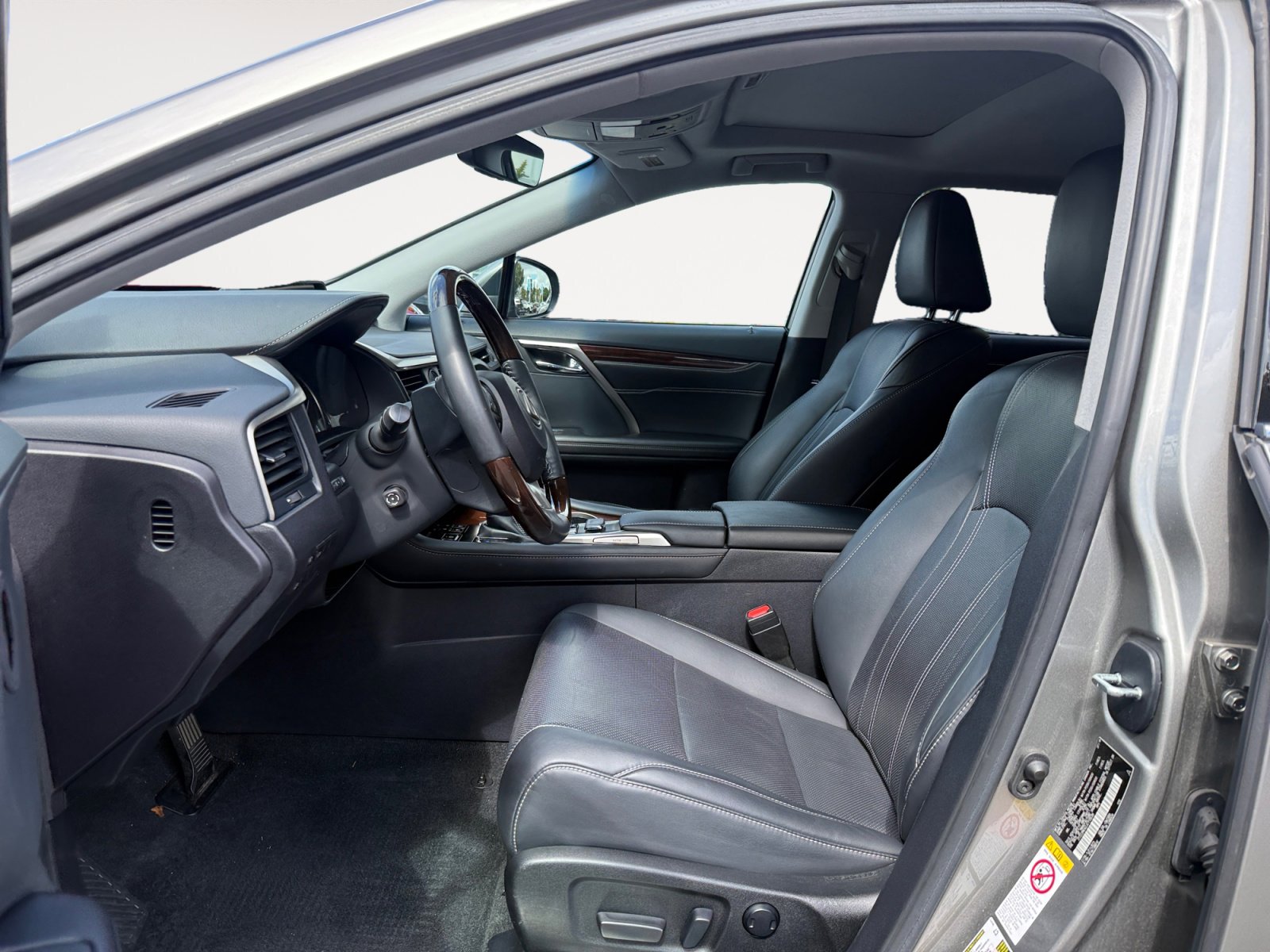 Used 2018 Lexus RX 350 FWD w/ Premium Package image 10