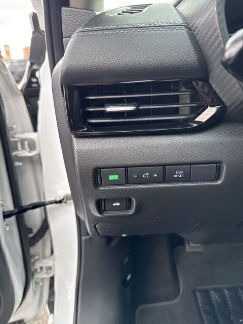 Used 2024 Nissan Sentra SV image 18