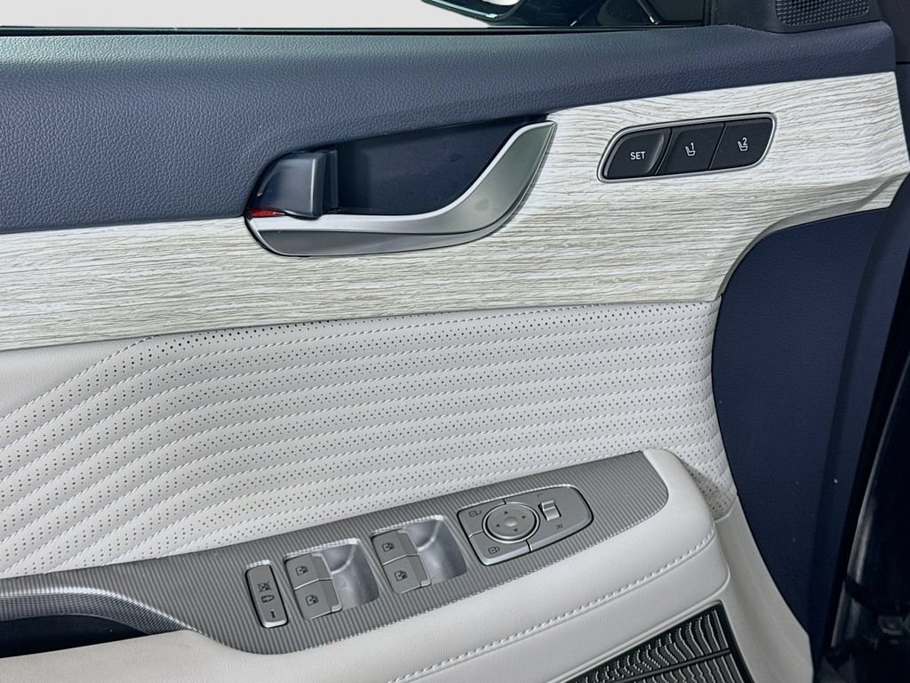 Certified 2024 Hyundai Palisade Calligraphy AWD/4WD image 18