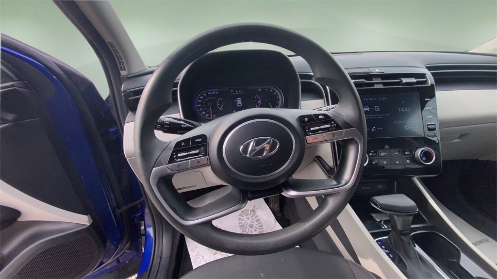 Used 2022 Hyundai Tucson SEL w/ Cargo Package image 12