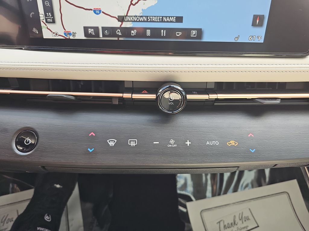 Used 2023 Nissan Ariya FWD image 27