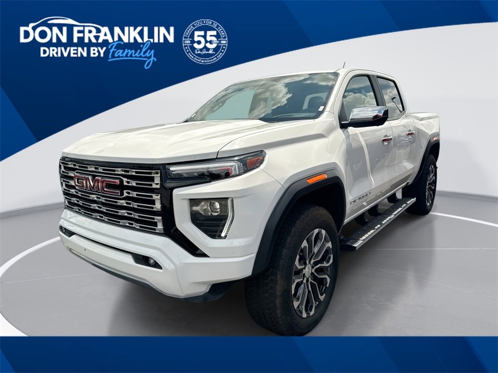 New 2025 GMC Canyon Denali