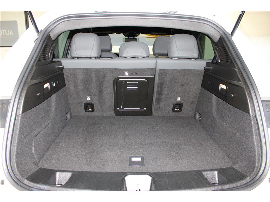 Used 2024 Dodge Hornet R/T w/ R/T Blacktop Package image 8