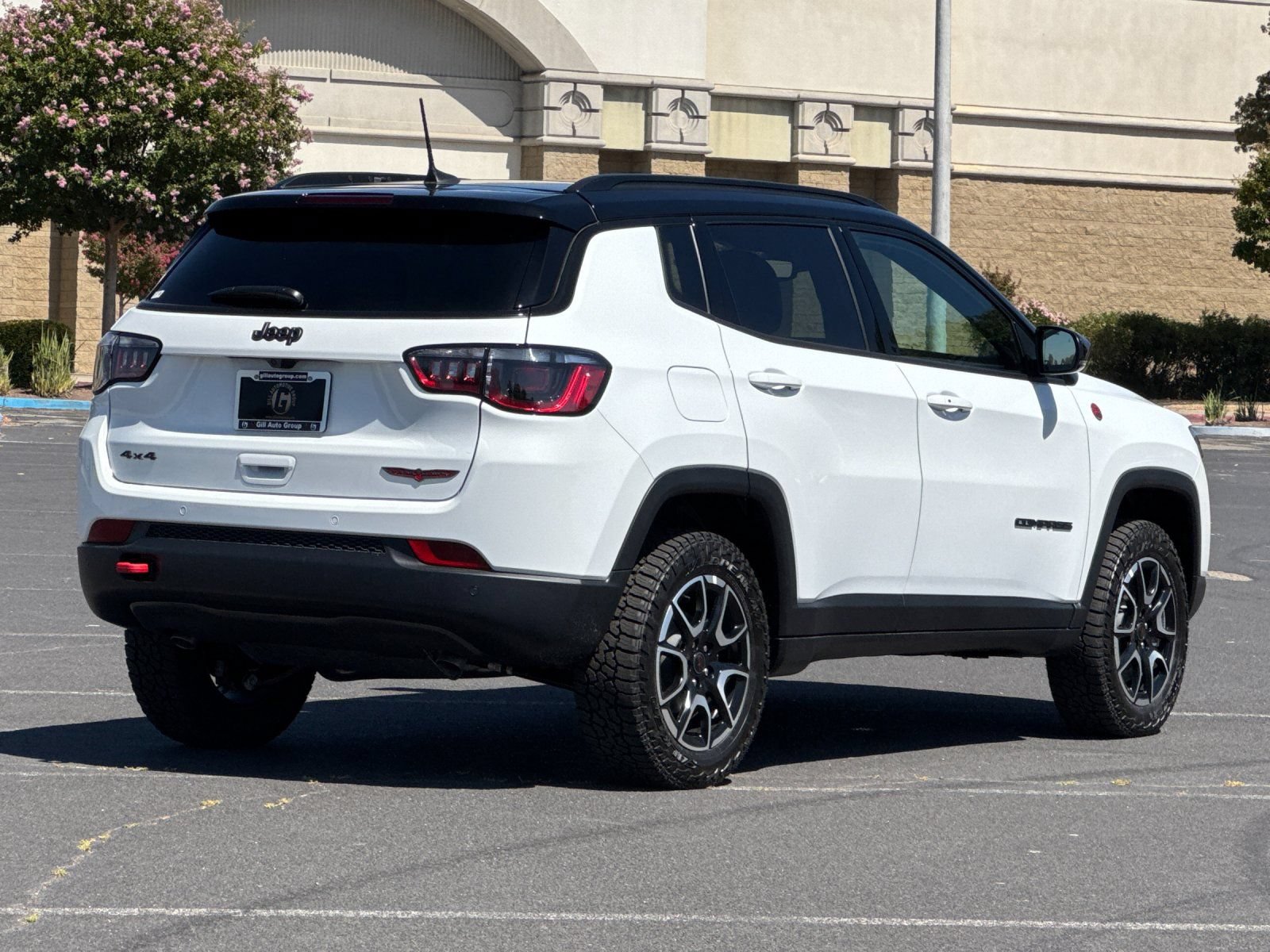 New 2026 Jeep Compass Trailhawk AWD/4WD image 4