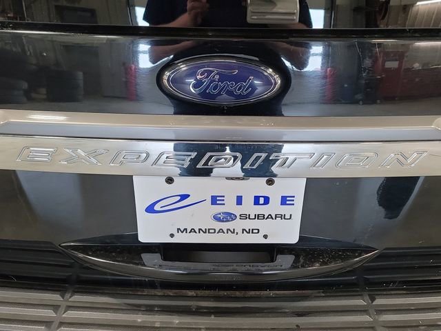 Used 2017 Ford Expedition EL Limited w/ Equipment Group 301A AWD/4WD image 29