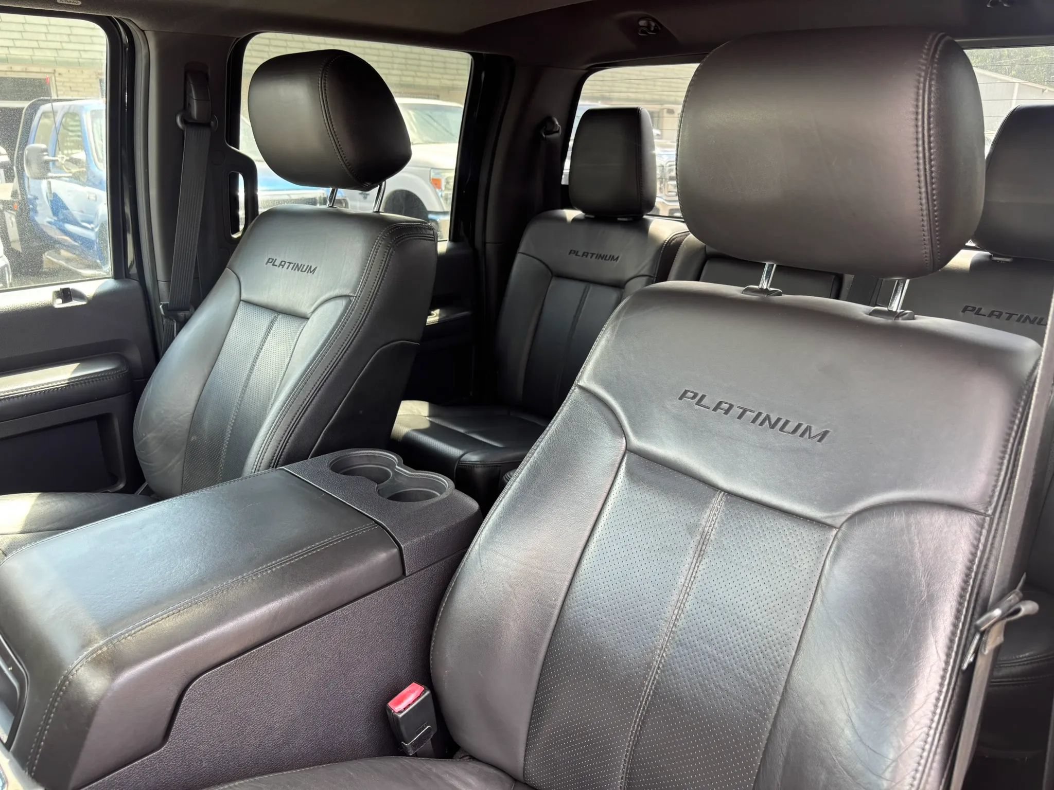 Used 2013 Ford F250 Platinum w/ FX4 Off Road Pkg AWD/4WD image 24