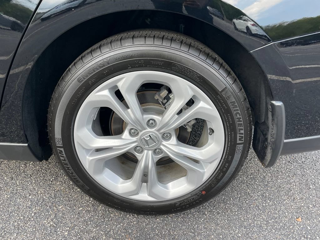 Certified 2025 Honda Accord LX image 42