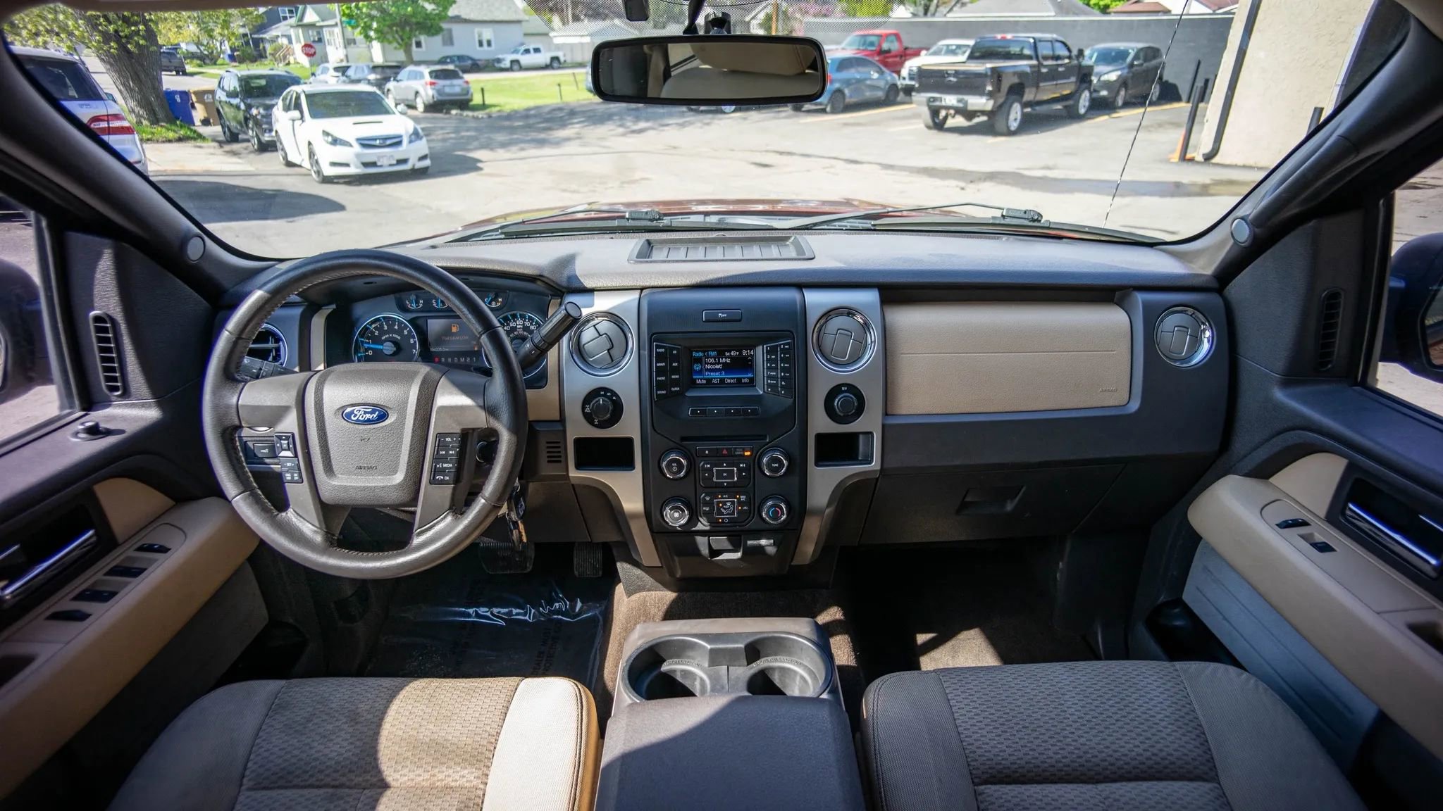 Used 2014 Ford F150 XLT w/ XLT Convenience Package AWD/4WD image 17