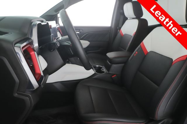 Used 2024 GMC Canyon AT4X image 16