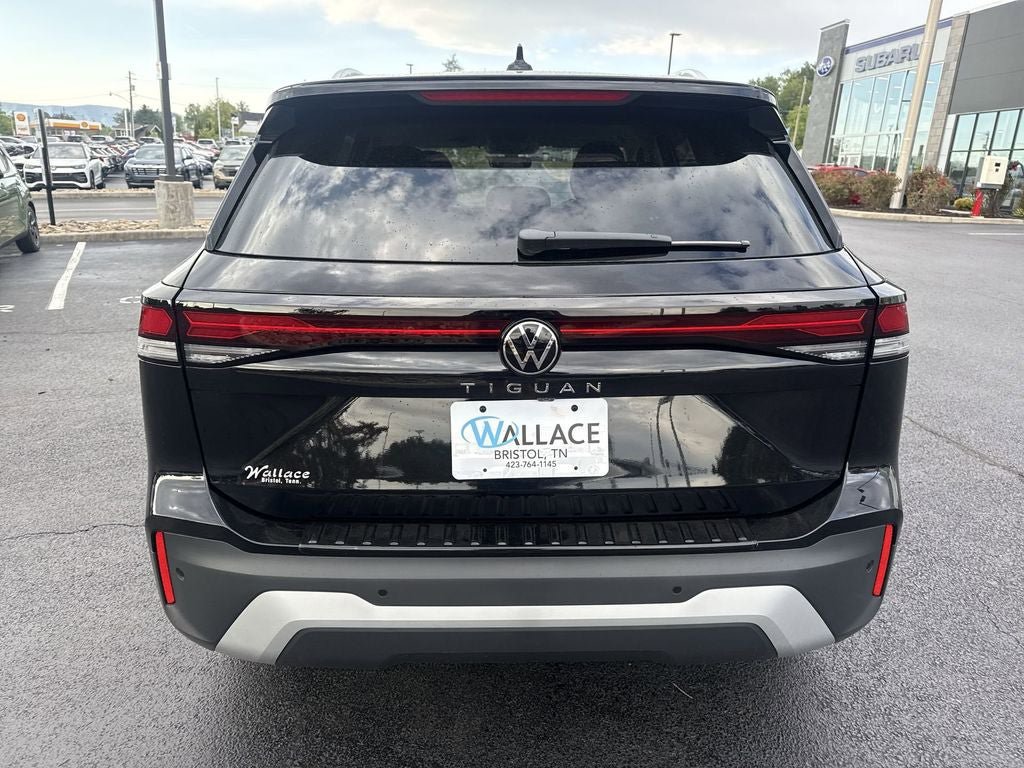 New 2026 Volkswagen Tiguan S FWD image 5