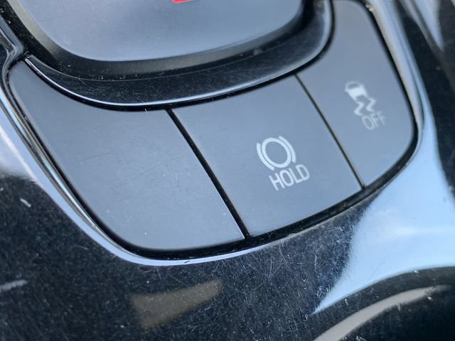 Certified 2019 Toyota C-HR XLE FWD image 28