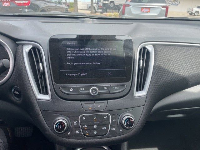 Used 2023 Chevrolet Malibu LT image 12