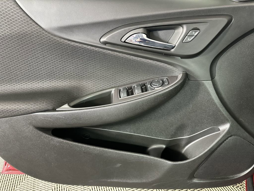 Used 2023 Chevrolet Malibu RS image 23