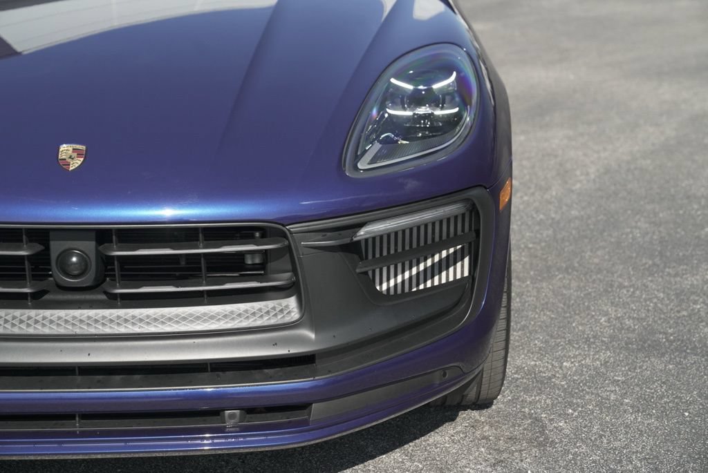 Used 2023 Porsche Macan GTS w/ Premium Package Plus AWD/4WD image 27