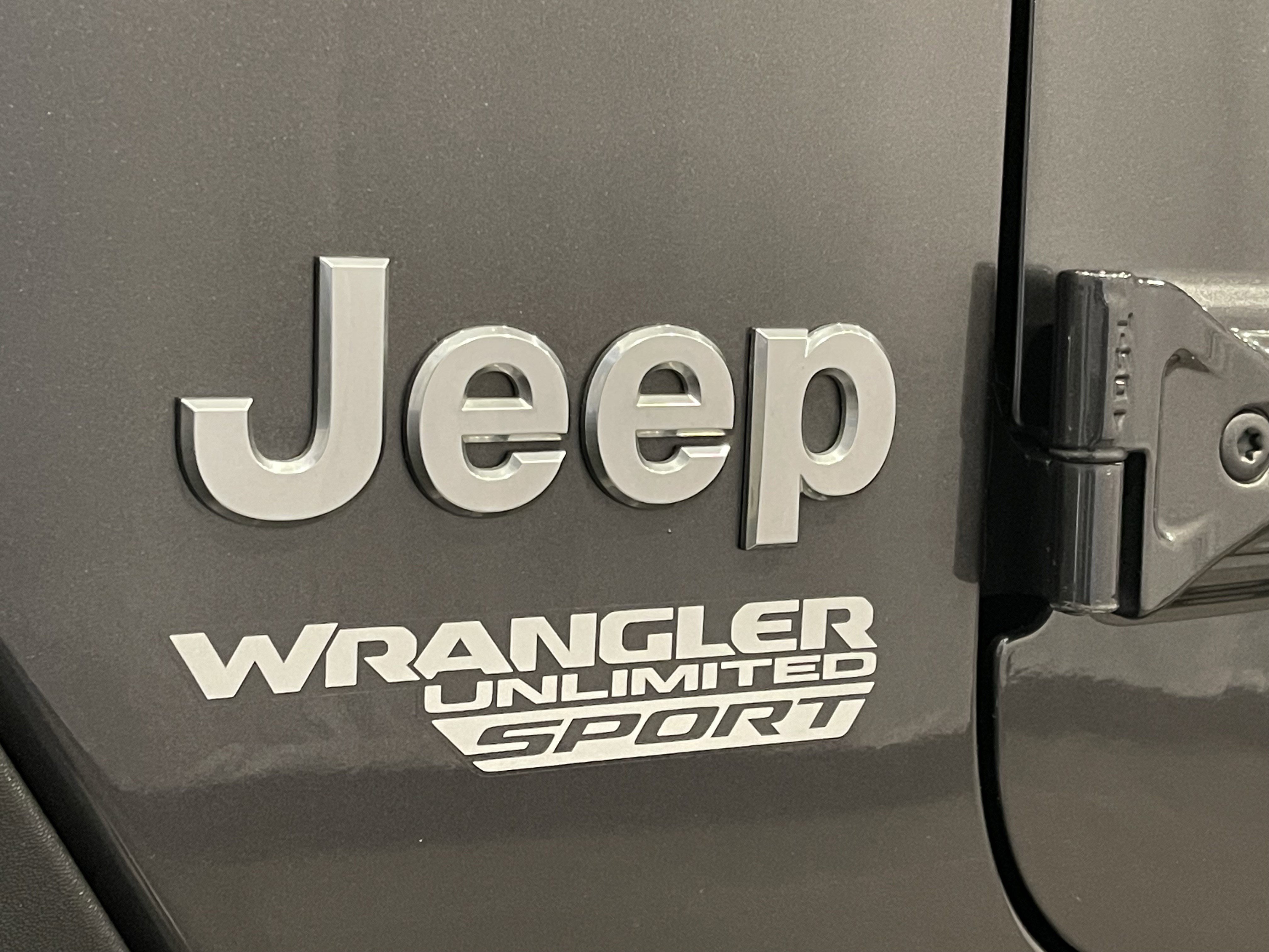Used 2020 Jeep Wrangler Unlimited Sport S image 24