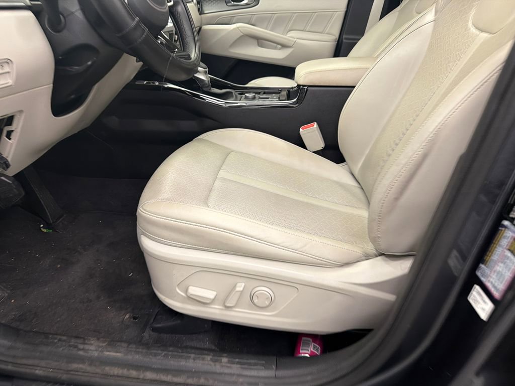 Used 2023 Kia Sorento SX AWD/4WD image 10