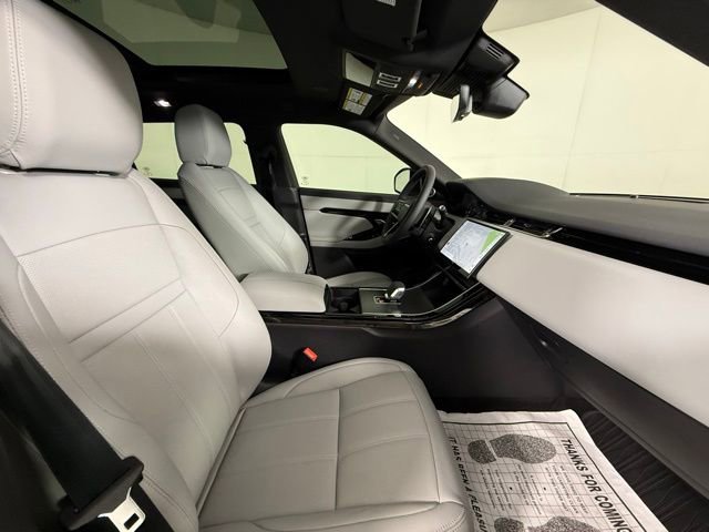 Certified 2026 Land Rover Range Rover Evoque S image 32