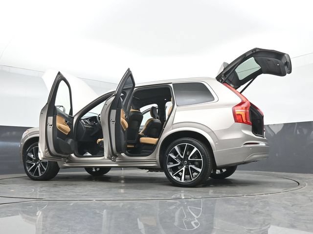Used 2024 Volvo XC90 B6 Ultimate w/ Protection Package Premier AWD/4WD image 56