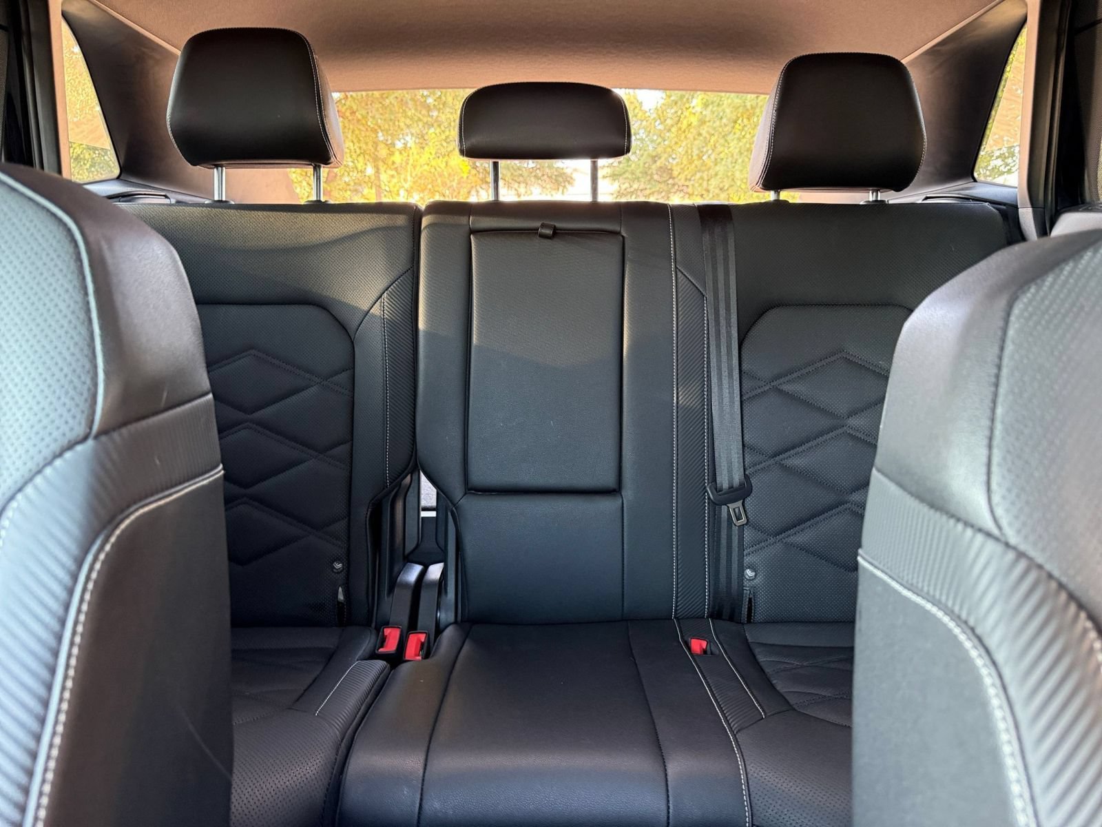 Used 2026 Volkswagen Atlas Cross Sport SE FWD image 38