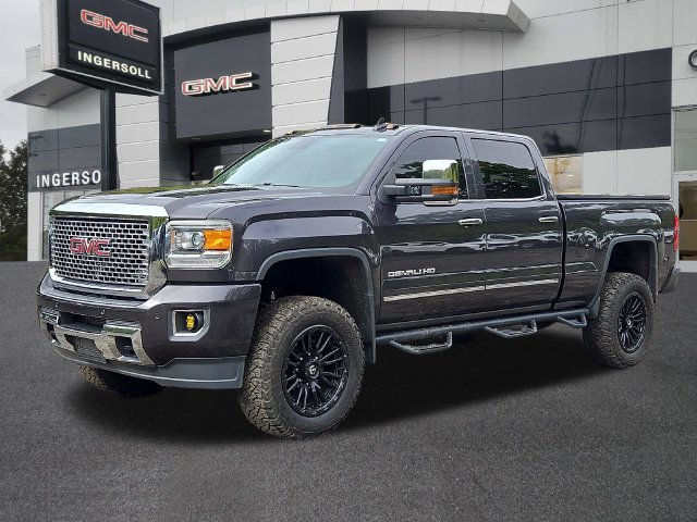 Used 2016 GMC Sierra 2500 Denali w/ Duramax Plus Package AWD/4WD image 33