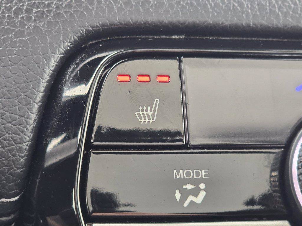 Used 2025 Honda Pilot Touring image 31