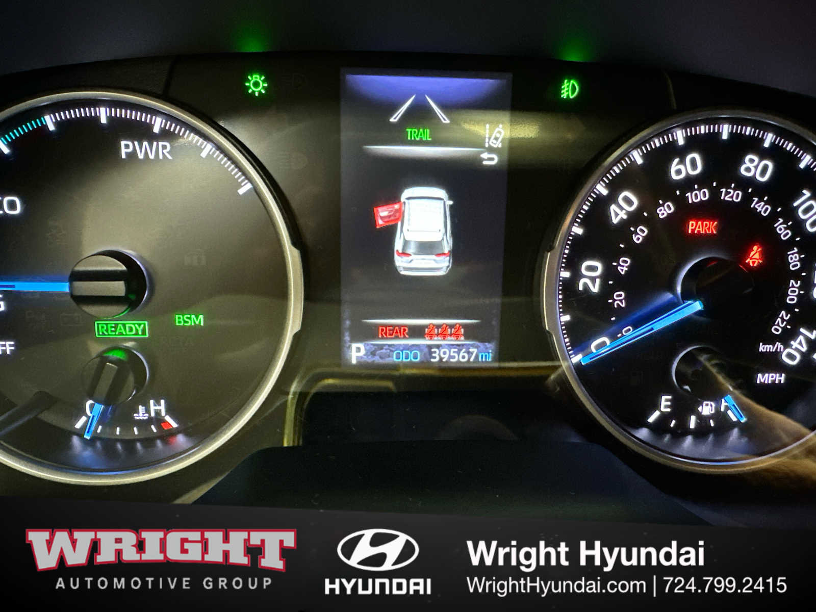 Used 2021 Toyota RAV4 XLE Premium image 24