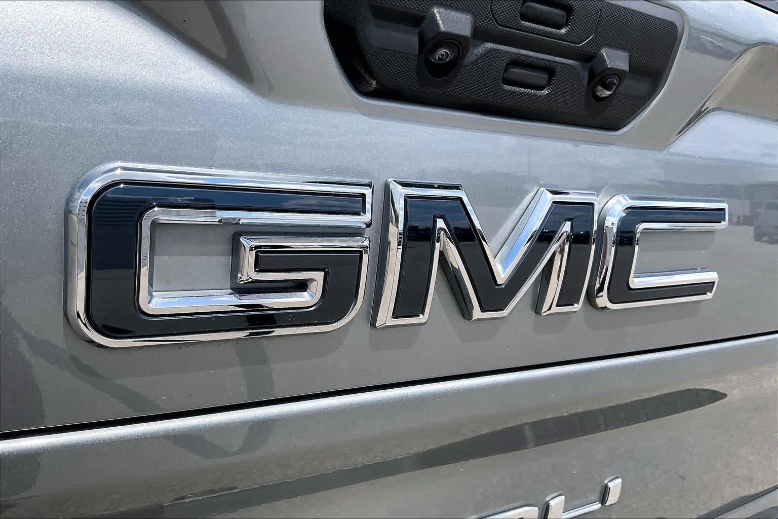 Certified 2024 GMC Sierra 3500 Denali Ultimate AWD/4WD image 31